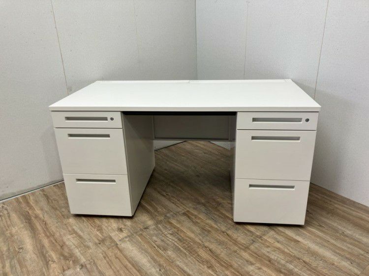三重県にて イトーキ 1400両袖デスク  を買取致しました。