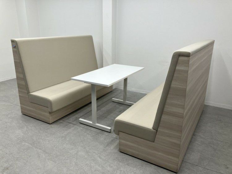 愛知県にて  ブースソファ3点セット  を買取致しました。