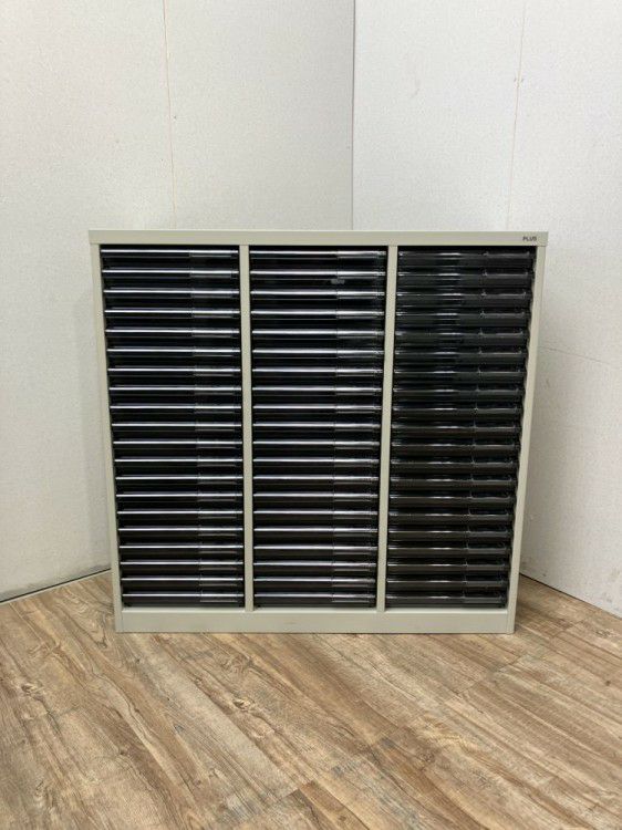 岐阜県にて プラス クリアケース書庫  を買取致しました。