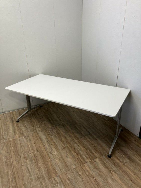 静岡県にて イトーキ ミーティングテーブル  を買取致しました。