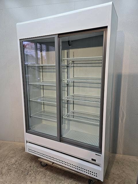 岐阜県にて サンデン リーチイン冷蔵ショーケース TRM-SS40XF を買取致しました。