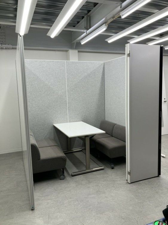 愛知県にて イトーキ ミーティングブースセット  を買取致しました。