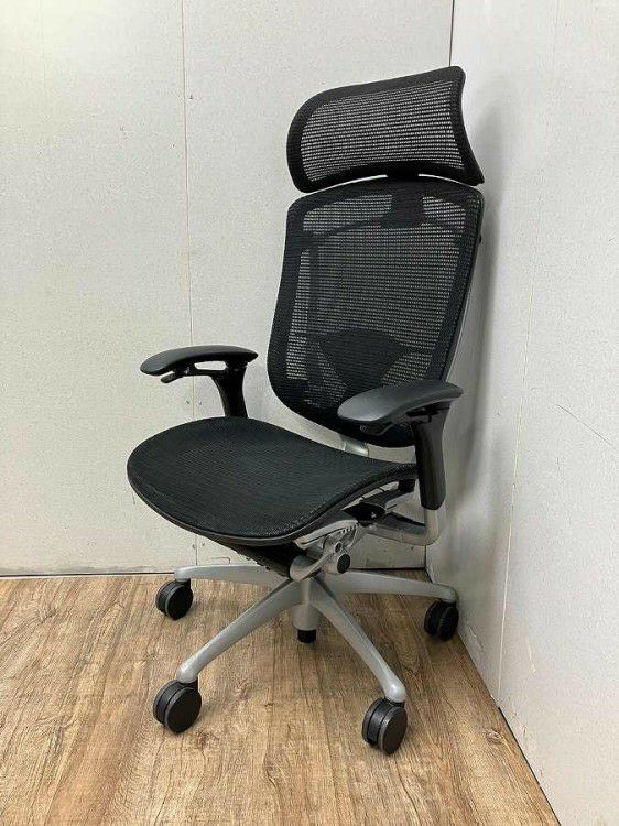 岐阜県にて オカムラ 可動肘付コンテッサチェア  を買取致しました。