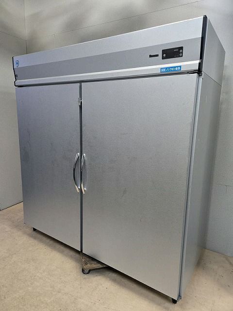 三重県にて 大和冷機 縦型食品保管庫 631D-FS を買取致しました。