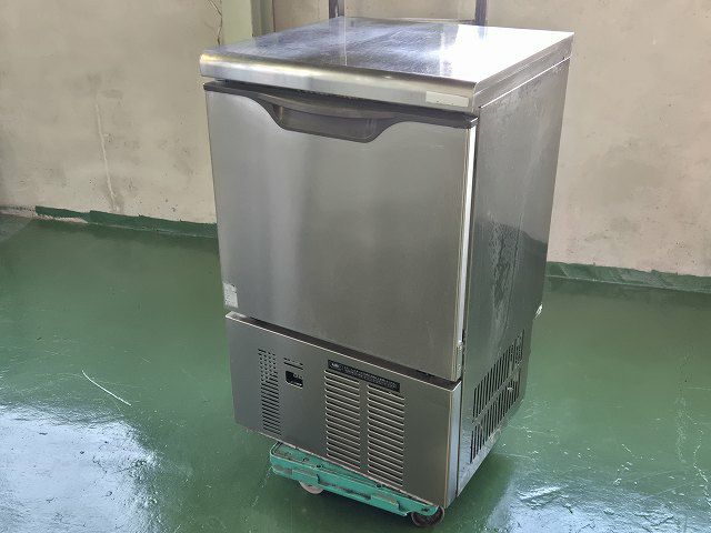 三重県にて 大和冷機 35kg製氷機 DRI-35LME を買取致しました。