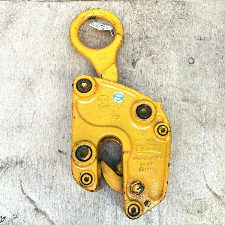 三重県にて 三木ネツレン 竪吊クランプ V25-3ton を買取致しました。