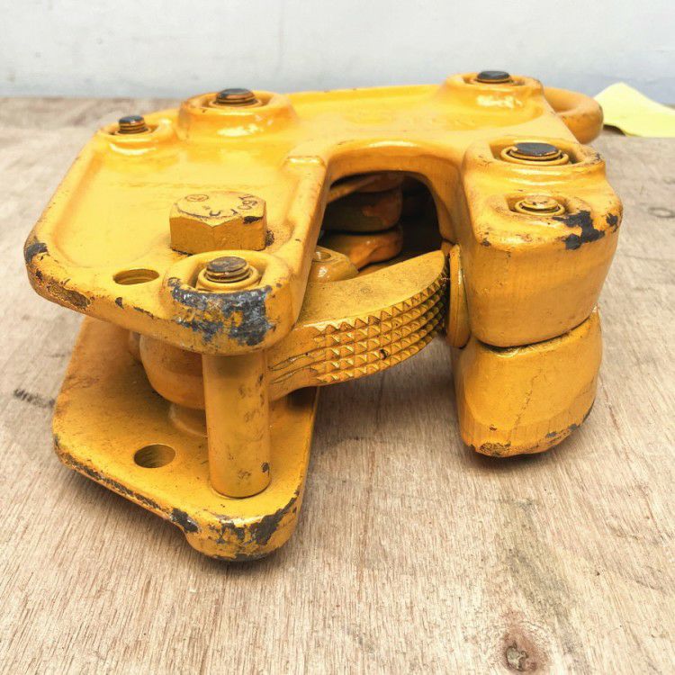 三重県にて 三木ネツレン 竪吊クランプ V25-3ton を買取致しました。