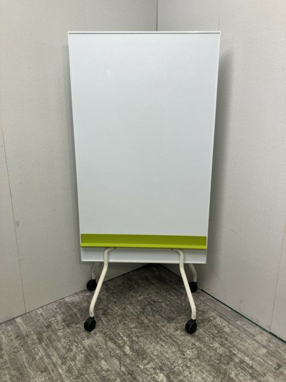 愛知県にて アスクル ホワイトボード  を買取致しました。