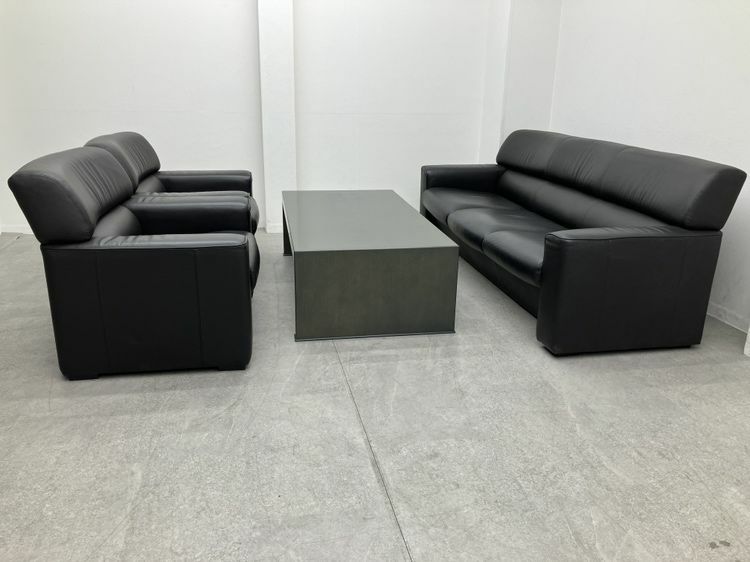 静岡県にて オカムラ 応接4点セット  を買取致しました。