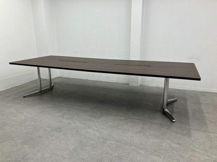 静岡県にて オカムラ 3200ミーティングテーブル  を買取致しました。