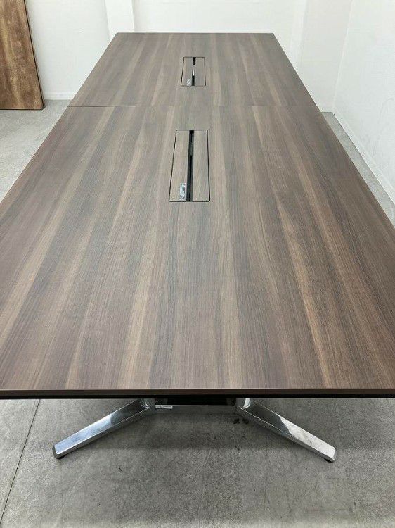 静岡県にて オカムラ 3200ミーティングテーブル  を買取致しました。