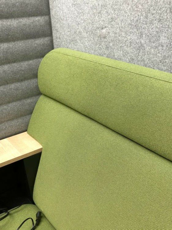 愛知県にて イトーキ ブースソファ を買取致しました。