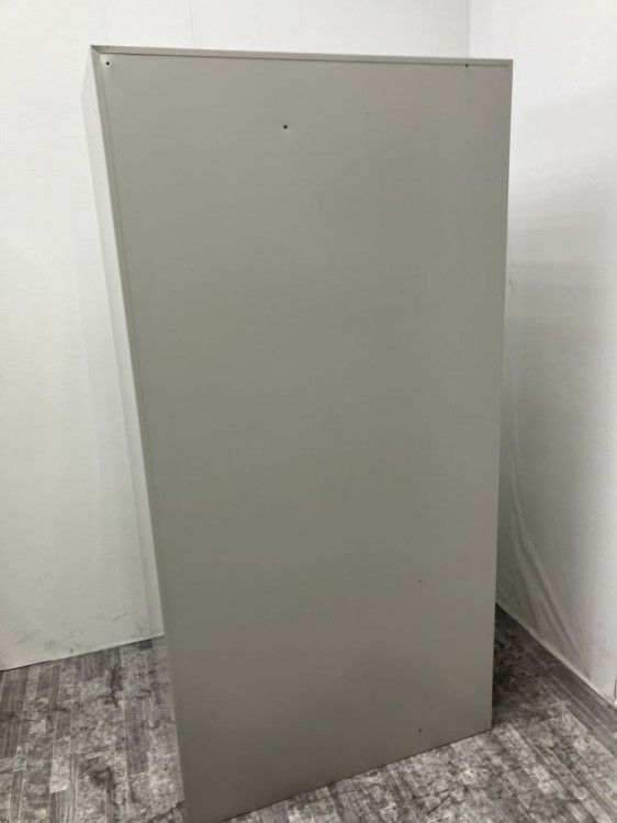 岐阜県にて オカムラ 8人用ロッカー  を買取致しました。