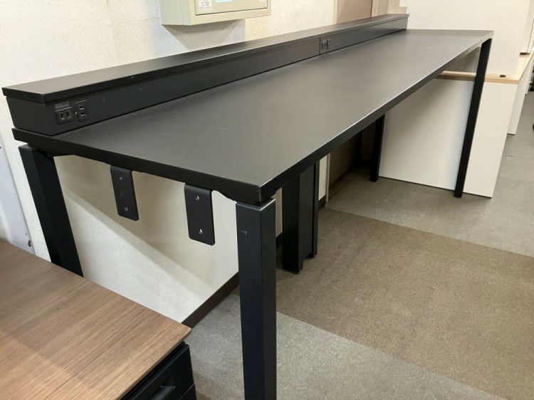 愛知県にて コクヨ 2400ハイテーブル  を買取致しました。