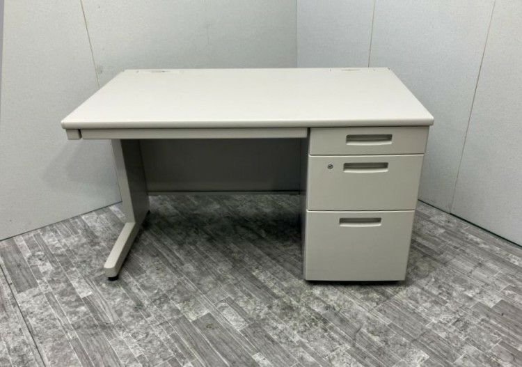 岐阜県にて コクヨ 1200片袖デスク  を買取致しました。