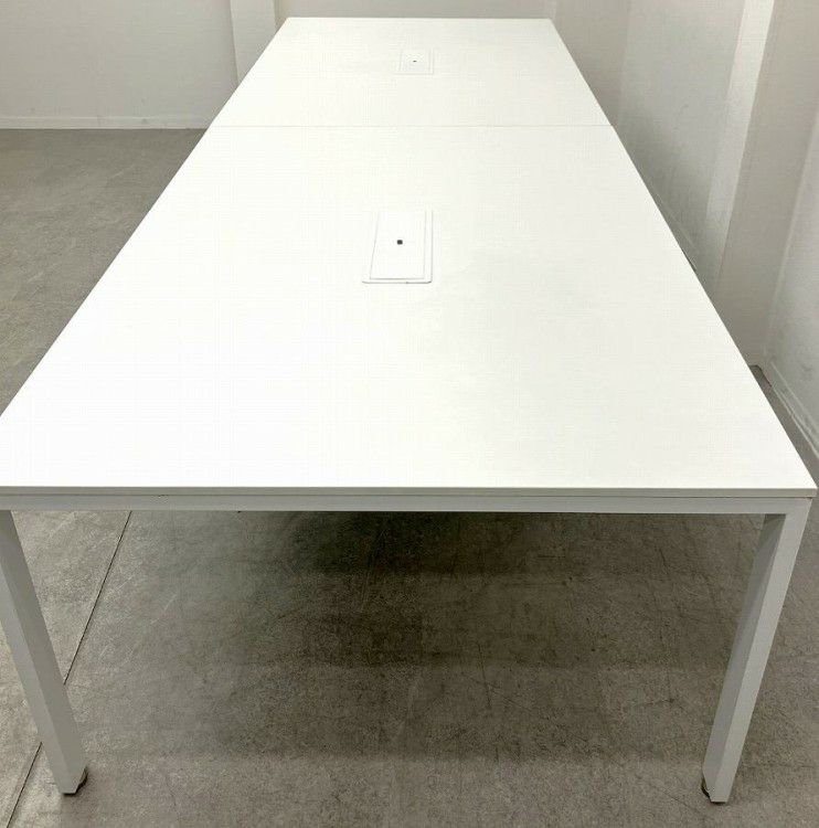 愛知県にて オカムラ ミーティングテーブル  を買取致しました。