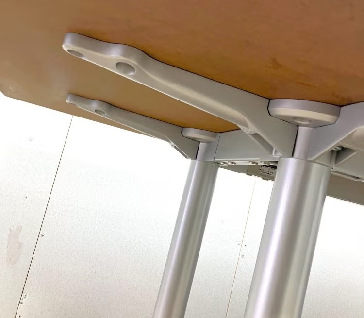 岐阜県にて オカムラ 1800ミーティングテーブル  を買取致しました。