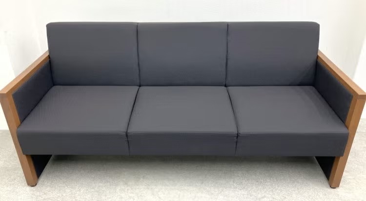 岐阜県にて コクヨ 応接4点セット  を買取致しました。