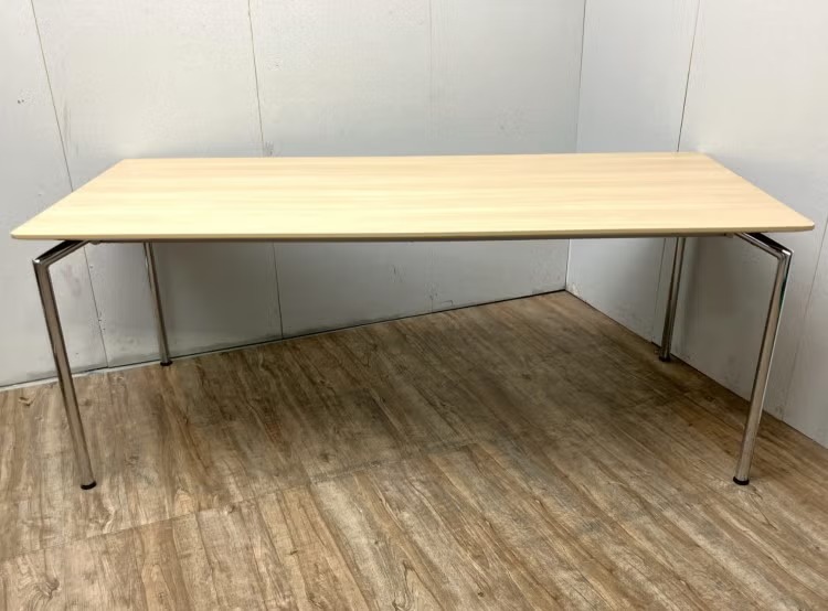 岐阜県にて オカムラ 1800ミーティングテーブル  を買取致しました。