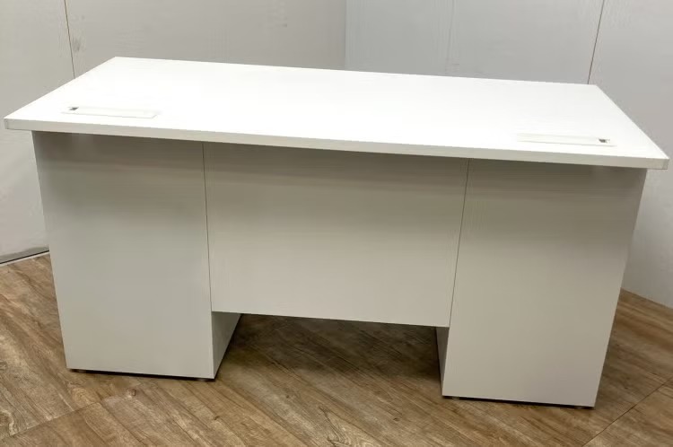愛知県にて INABA/イナバ 両袖デスク  を買取致しました。