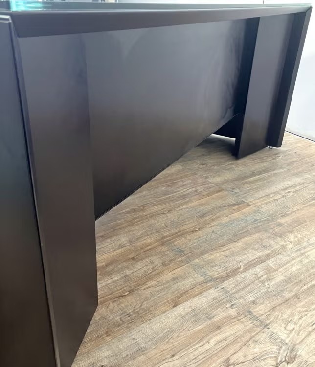 愛知県にて オカムラ 1800両袖デスク  を買取致しました。