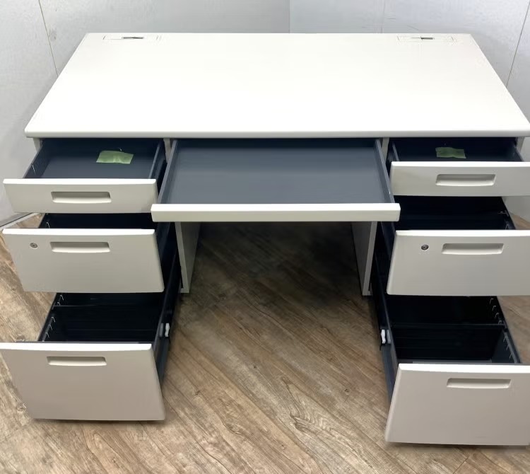 岐阜県にて コクヨ 両袖デスク を買取致しました。