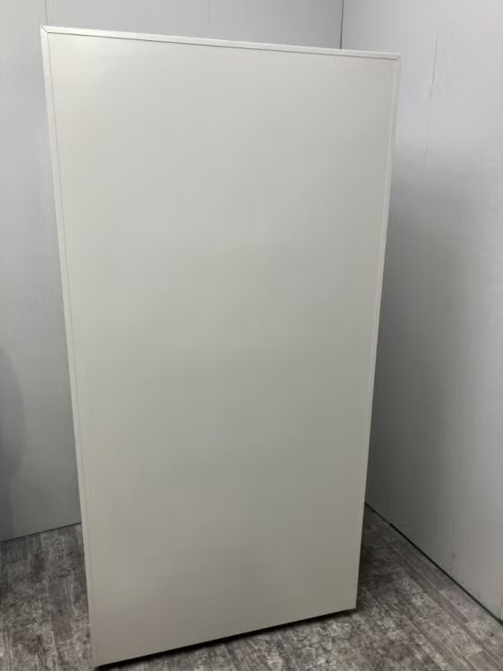 静岡県にて オカムラ 4人用ロッカー を買取致しました。