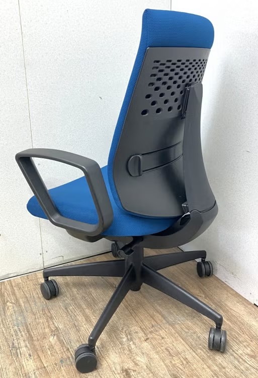 静岡県にて コクヨ ウィザードチェア を買取致しました。