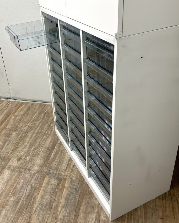 岐阜県にて オカムラ 上下書庫 を買取致しました。