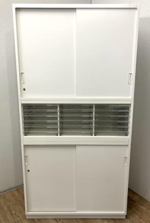 三重県にて イトーキ クリアケース上下書庫  を買取致しました。