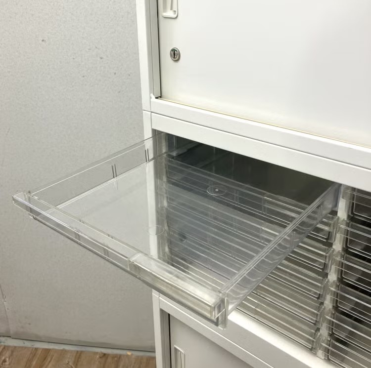 三重県にて イトーキ クリアケース上下書庫  を買取致しました。